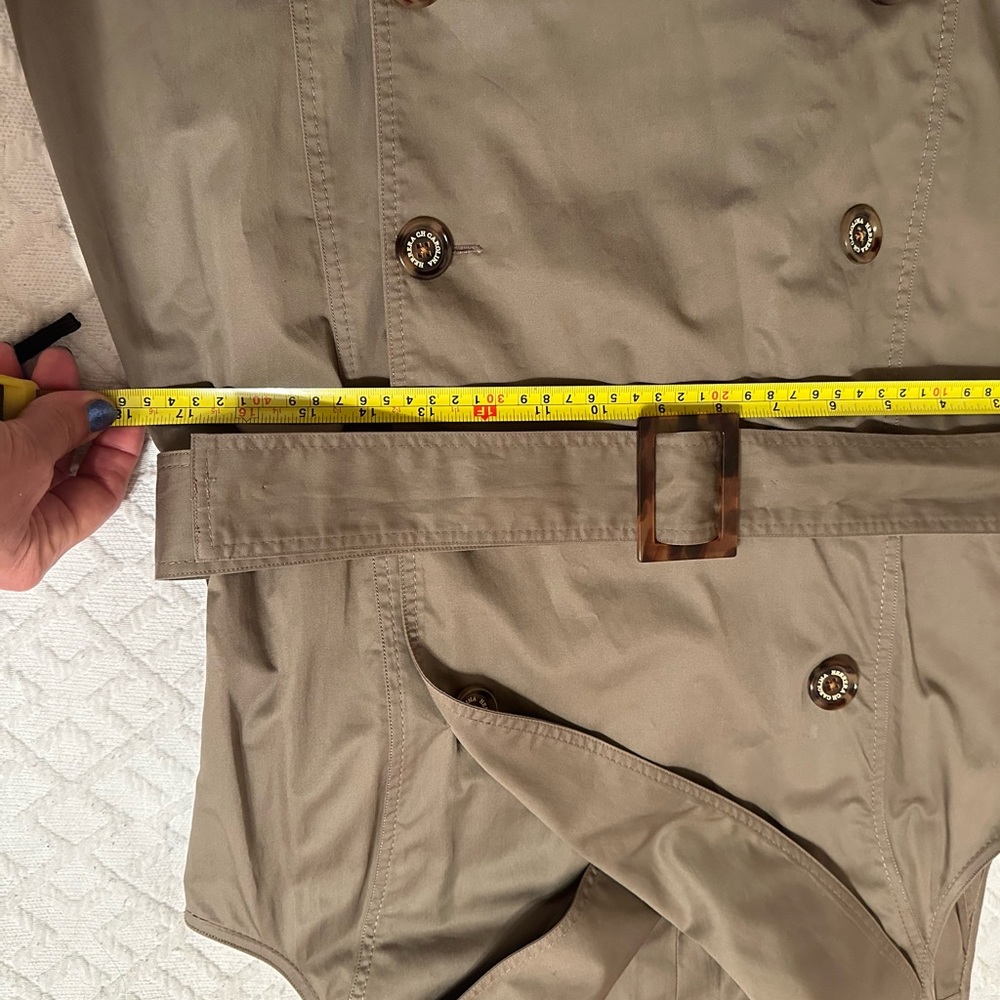 Carolina Herrera Tan Sleeveless Trench Dress - Picture 16 of 16
